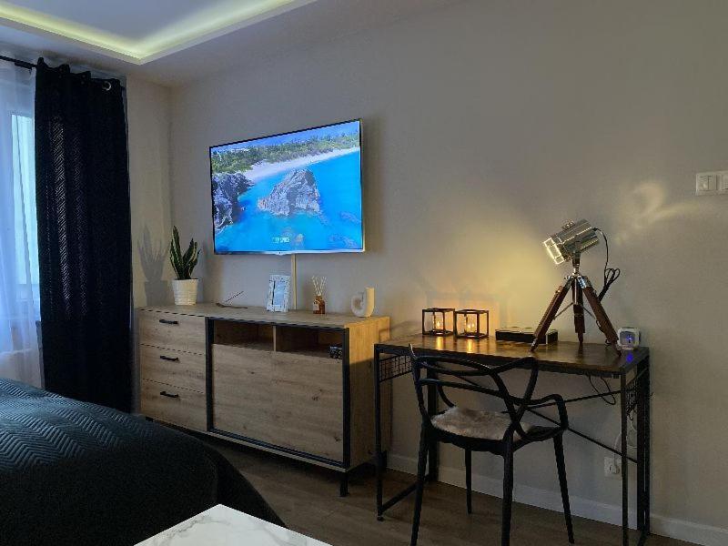 Apartament ,, Sen I Kawa" - Komfortowy Nocleg W Sercu Aglomeracji Bytom Esterno foto